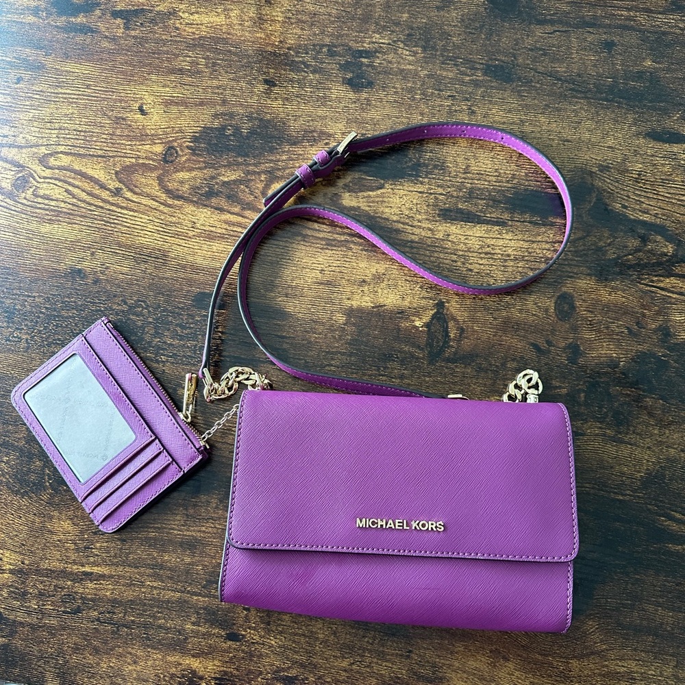 Michael Kors Crossbody with ID insert